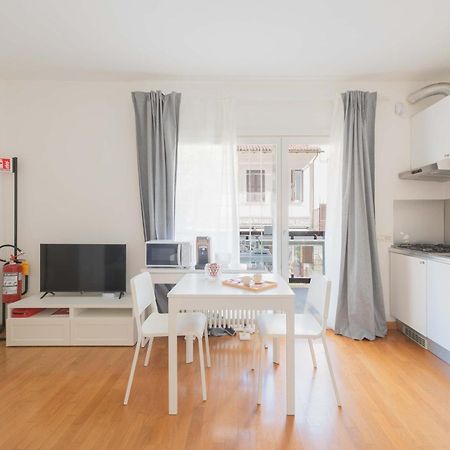 Loverhome Apartment 3 Rom Exterior foto